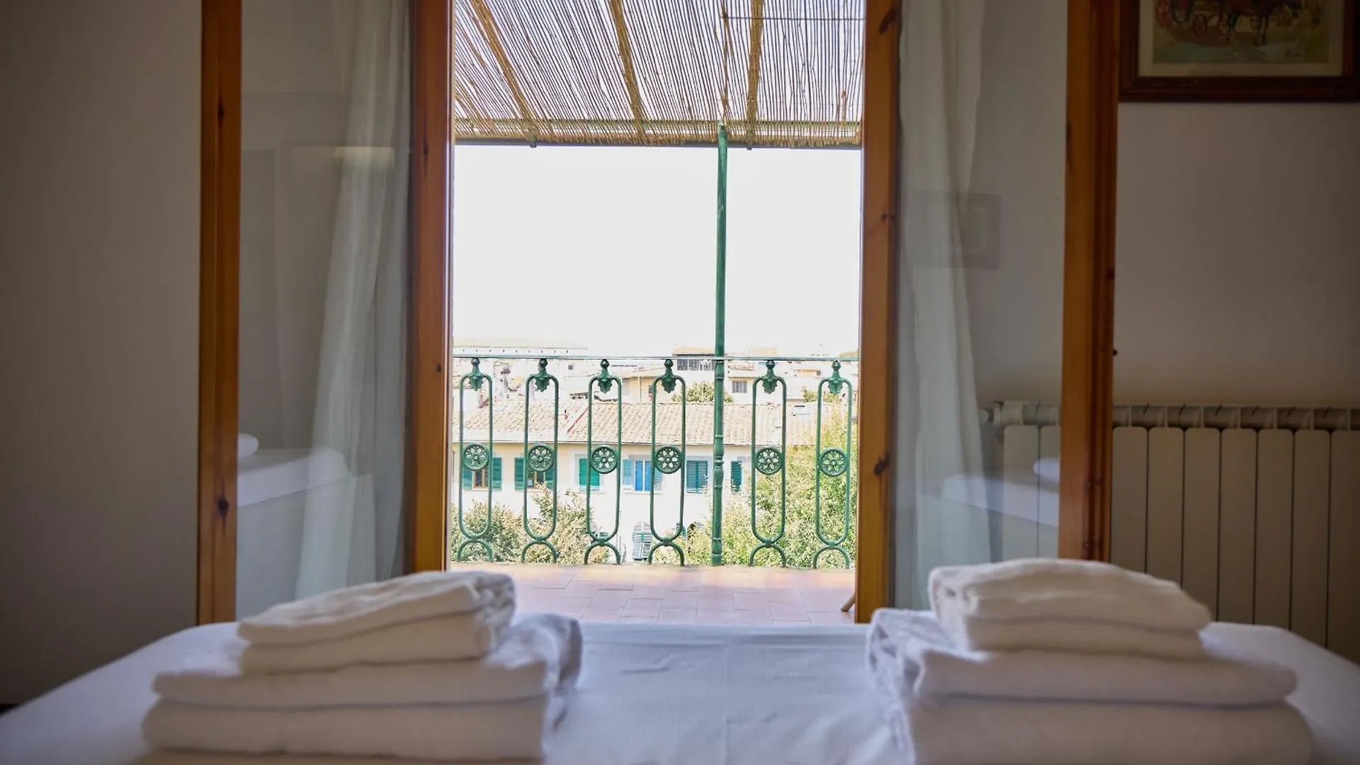Santo Spirito Terrace Apartment With A View Florence Italy
